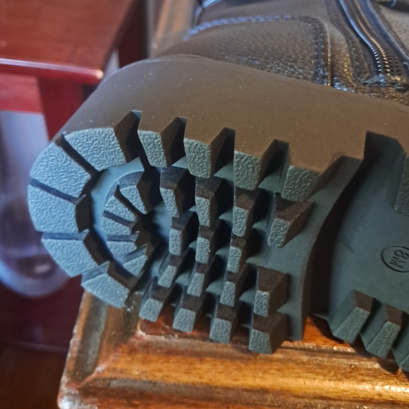 Guess combat boots - Picture 5 of 7